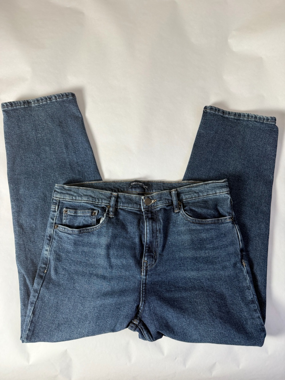 Calvin Klein Women’s Straight-Leg Dark Blue Jeans